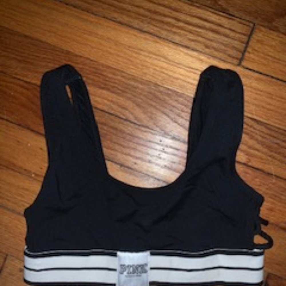 Victoria's Secret Pink sports bra